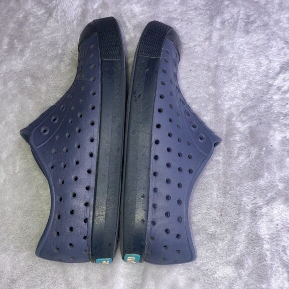 NATIVE C12 Navy Unisex Slip resistant Vegan shoes - Picture 13 of 14